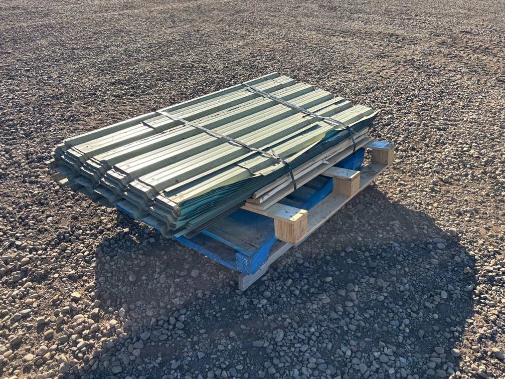 Qty of  Tin Siding
