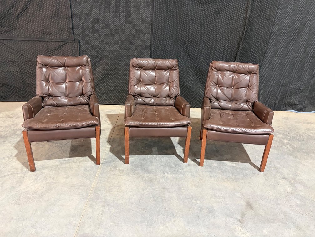Lot 372