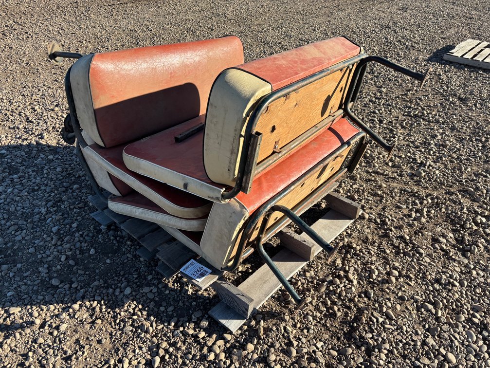 (4) Seats