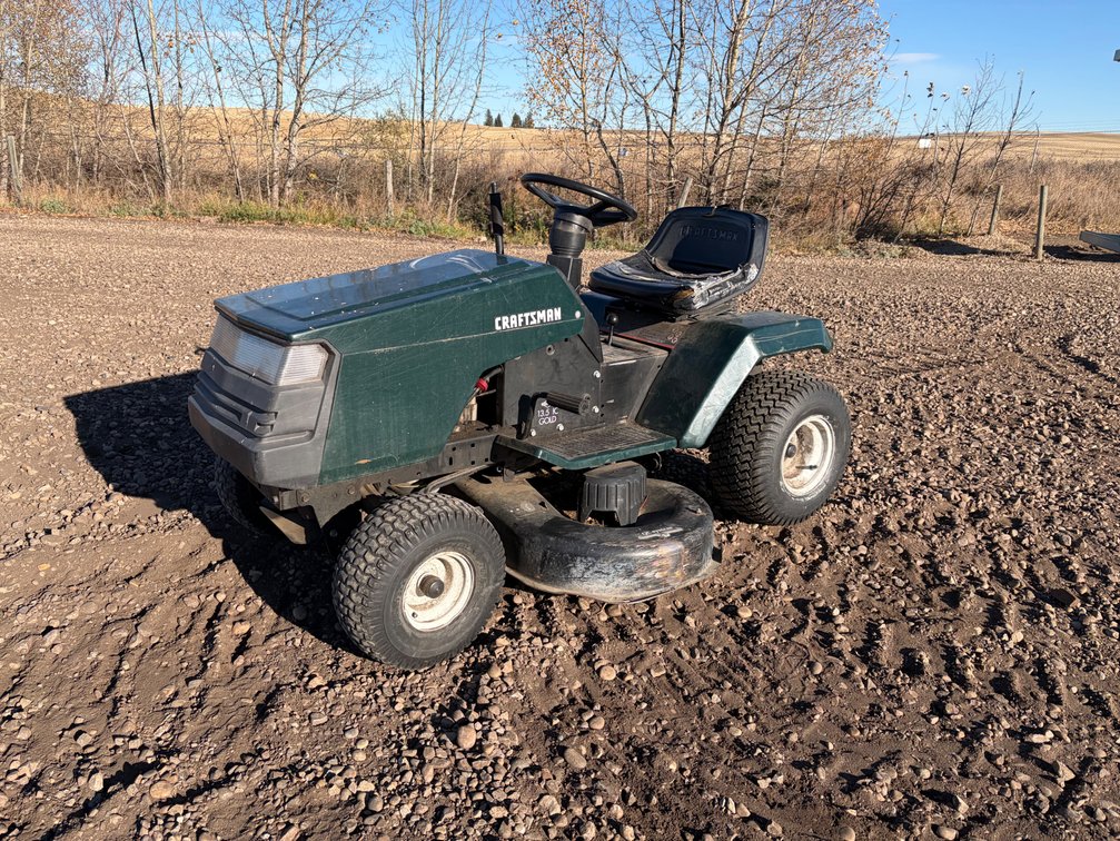 Craftsman 42" Lawnmower