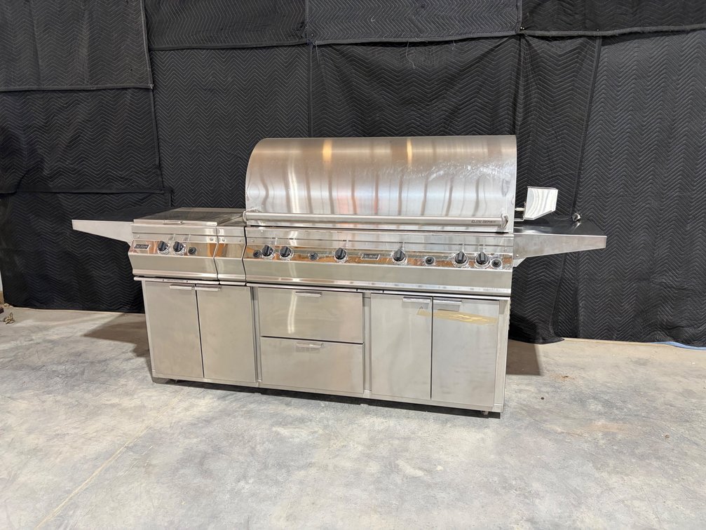 Fire Magic Elite Stainless Steel BBQ