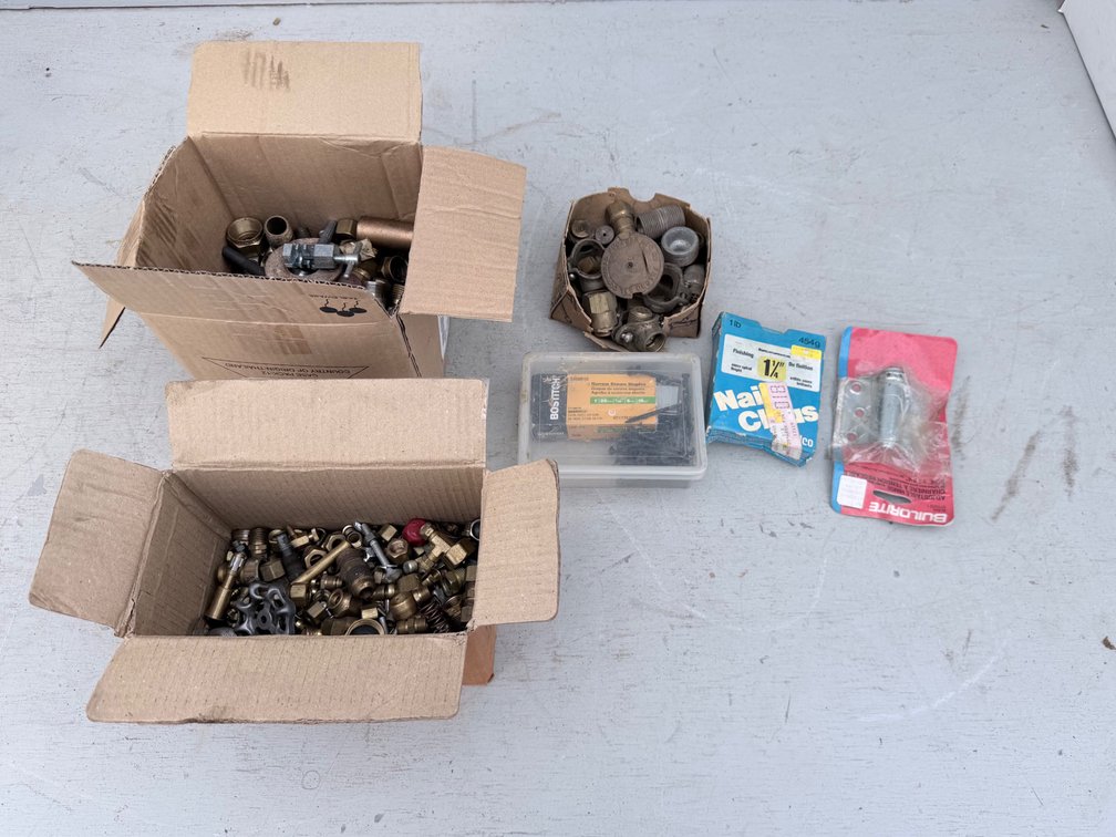 Qty of Brass and Steel Pipe Fittings
