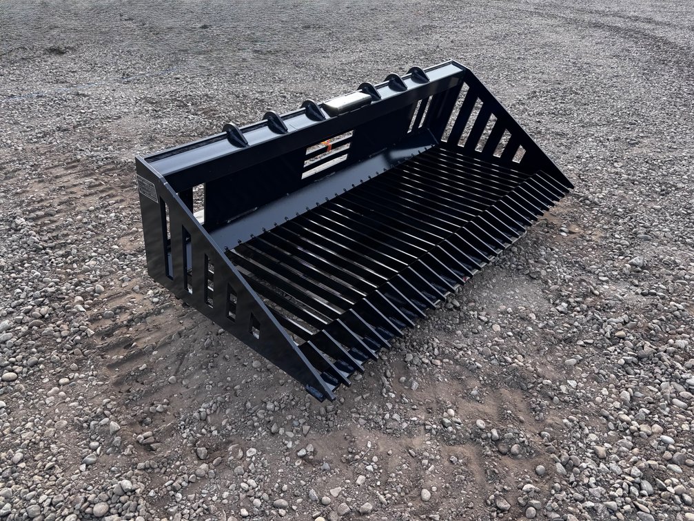 Unused 2026 GIYI 66" Skid Steer Rock Bucket