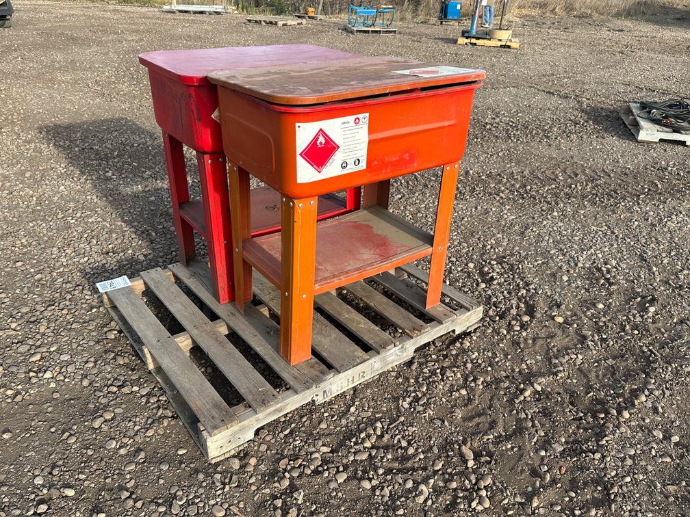 (2) Varsol Wash Stations