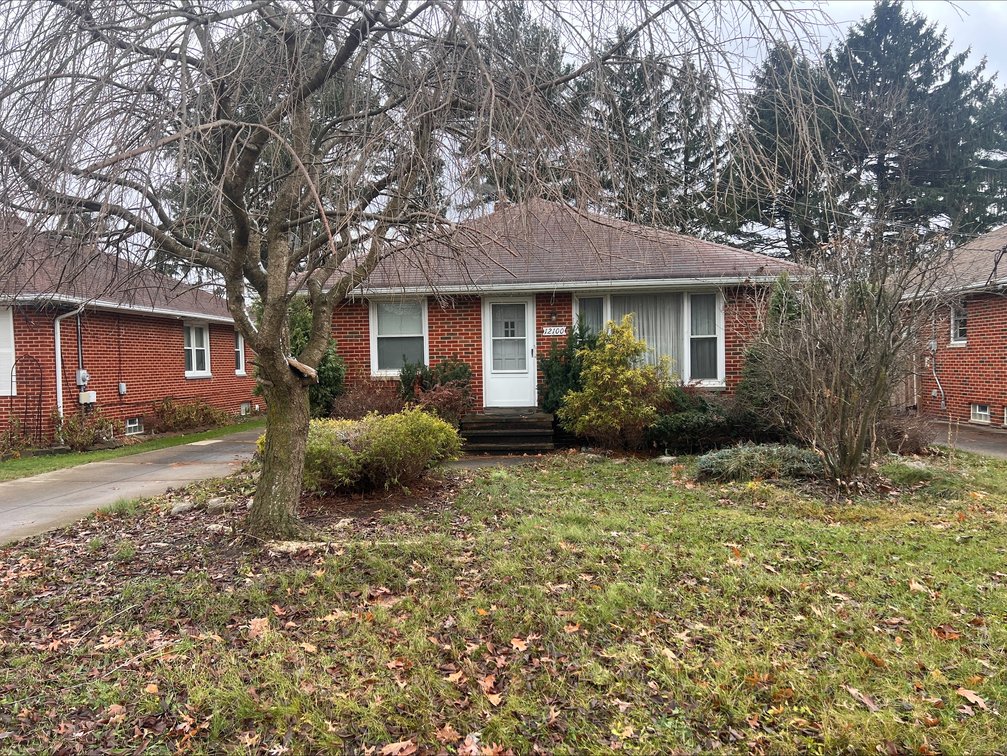 12100 Orme Rd., Garfield Heights, OH. 44125