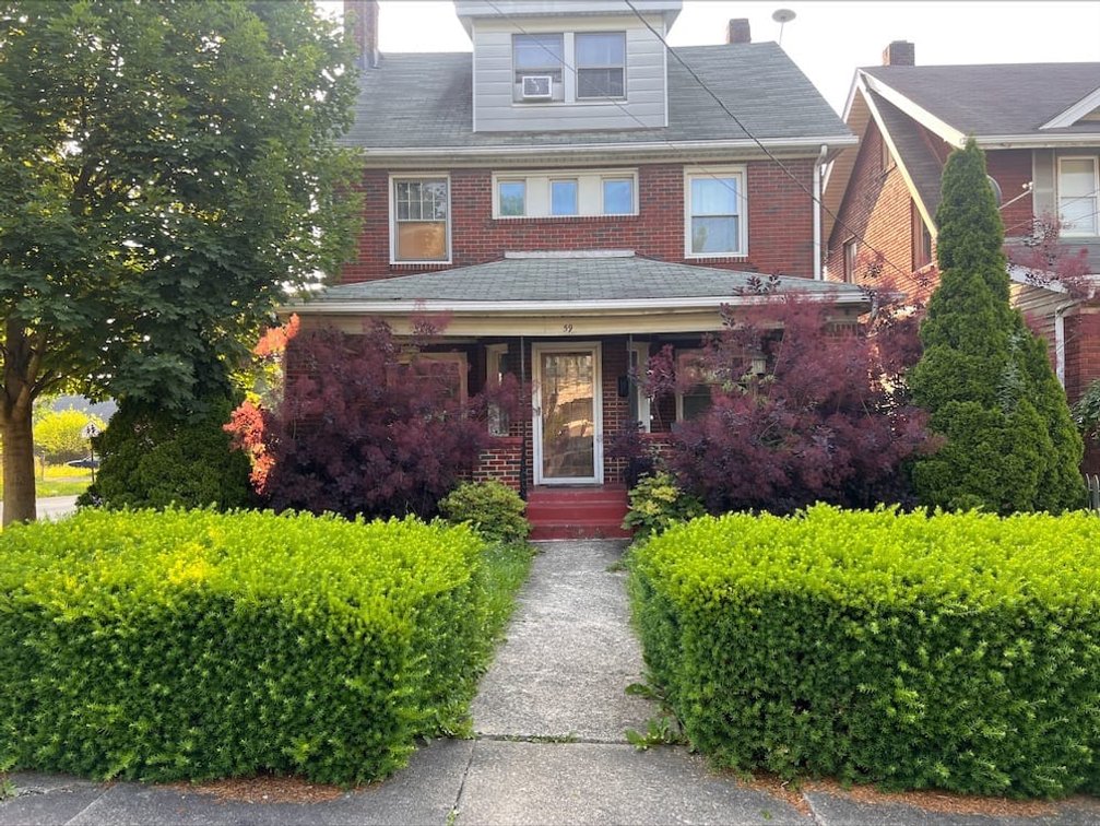 59 Rhoda Ave., Youngstown, OH. 44509