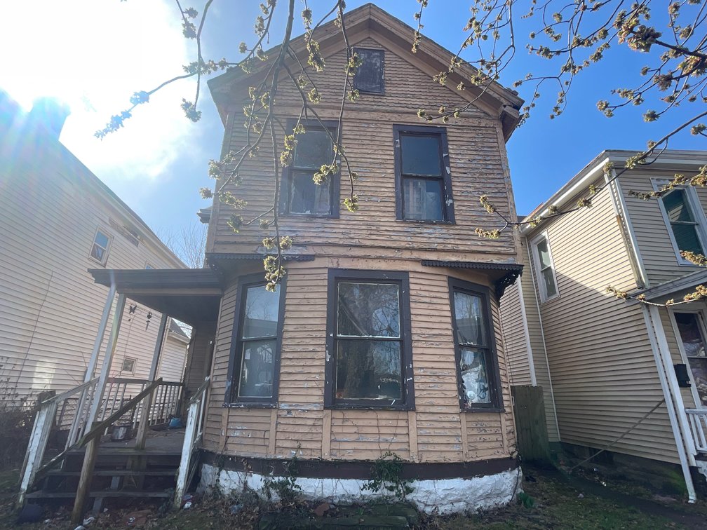 1638 7th St., Portsmouth, OH. 45662