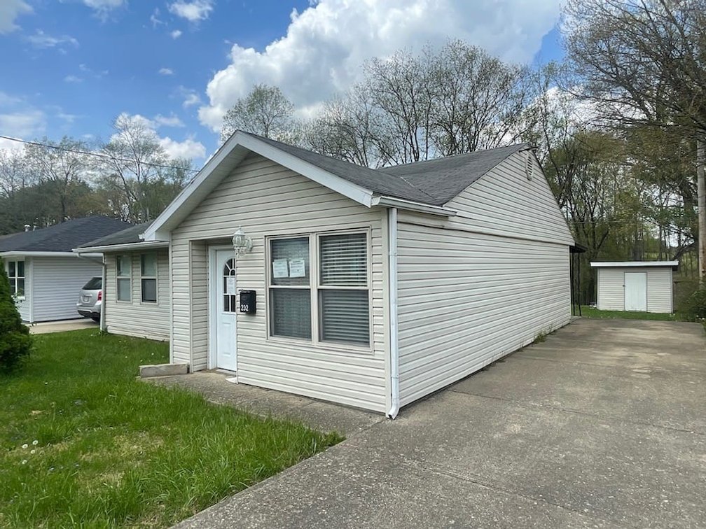 232 Florence Ave., Jackson, OH. 45640