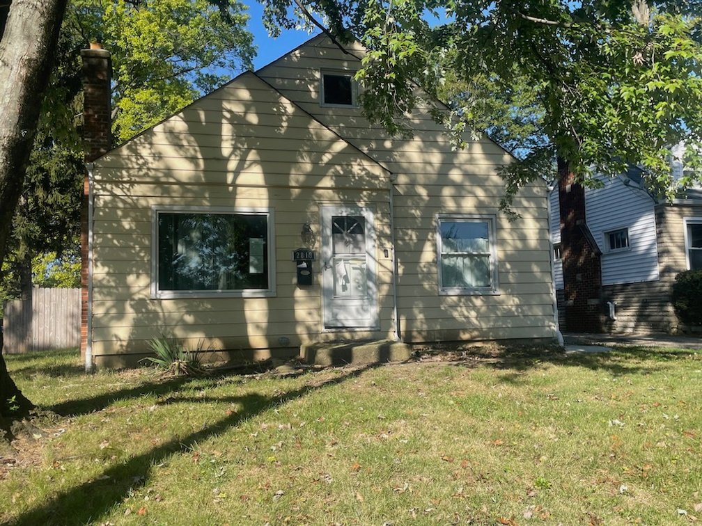 2819 Norwood St., Columbus, OH. 43224