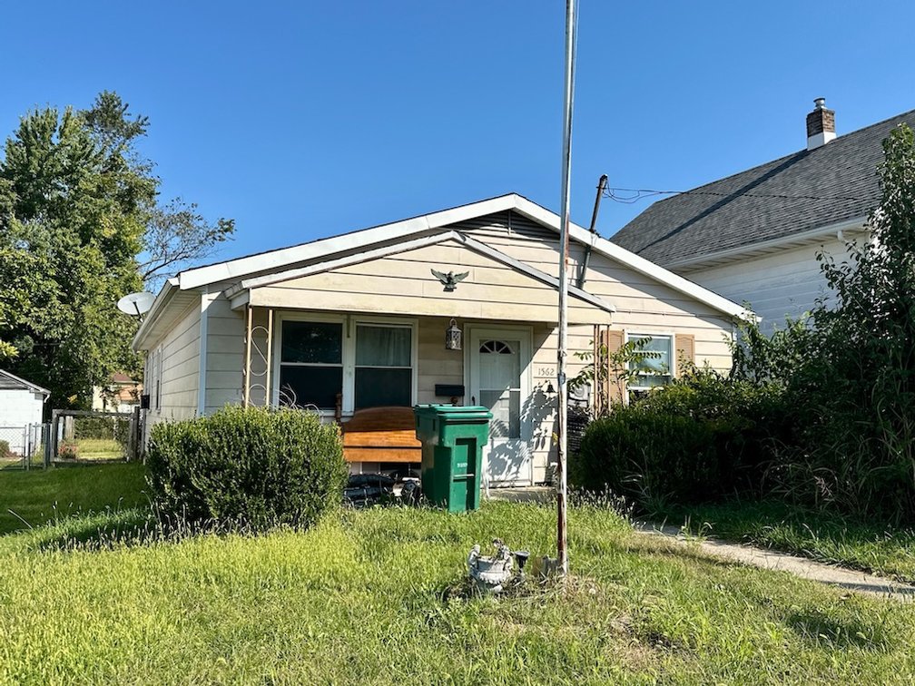 1562 Rutland Ave., Springfield, OH. 45505