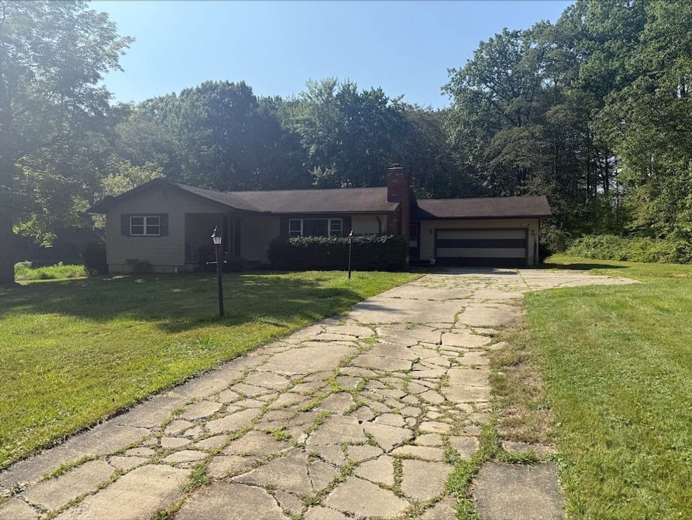 5082 Cork Cold Springs Rd., Geneva, OH. 44041