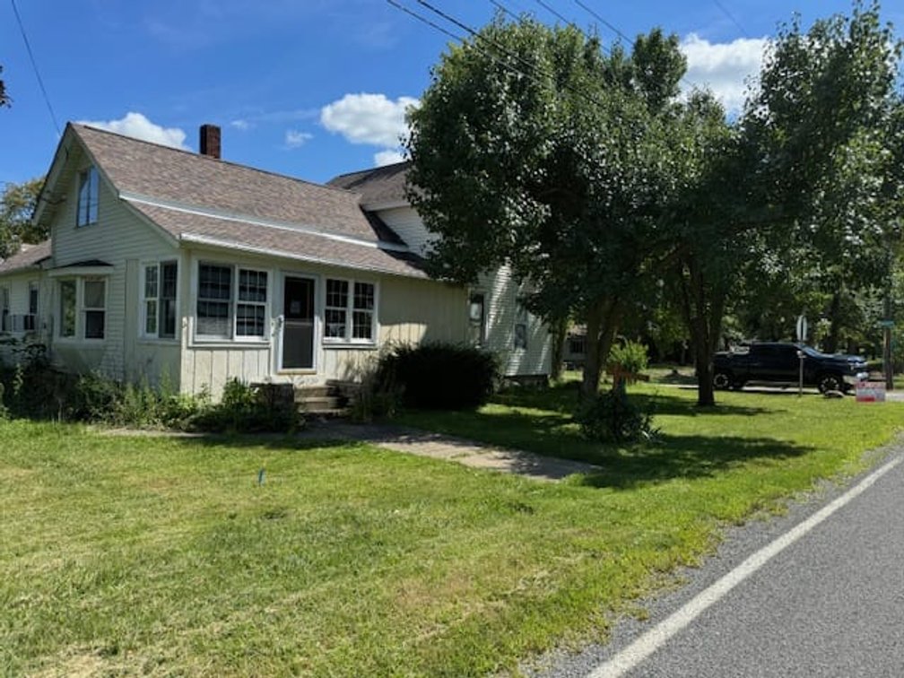 2781 Erhart Rd., Medina, OH. 44256