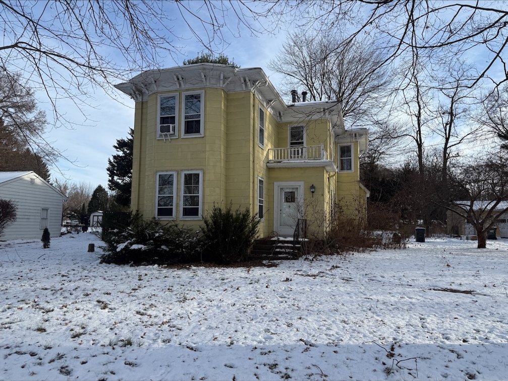 1050 Jennings Ave., Salem, OH. 44460