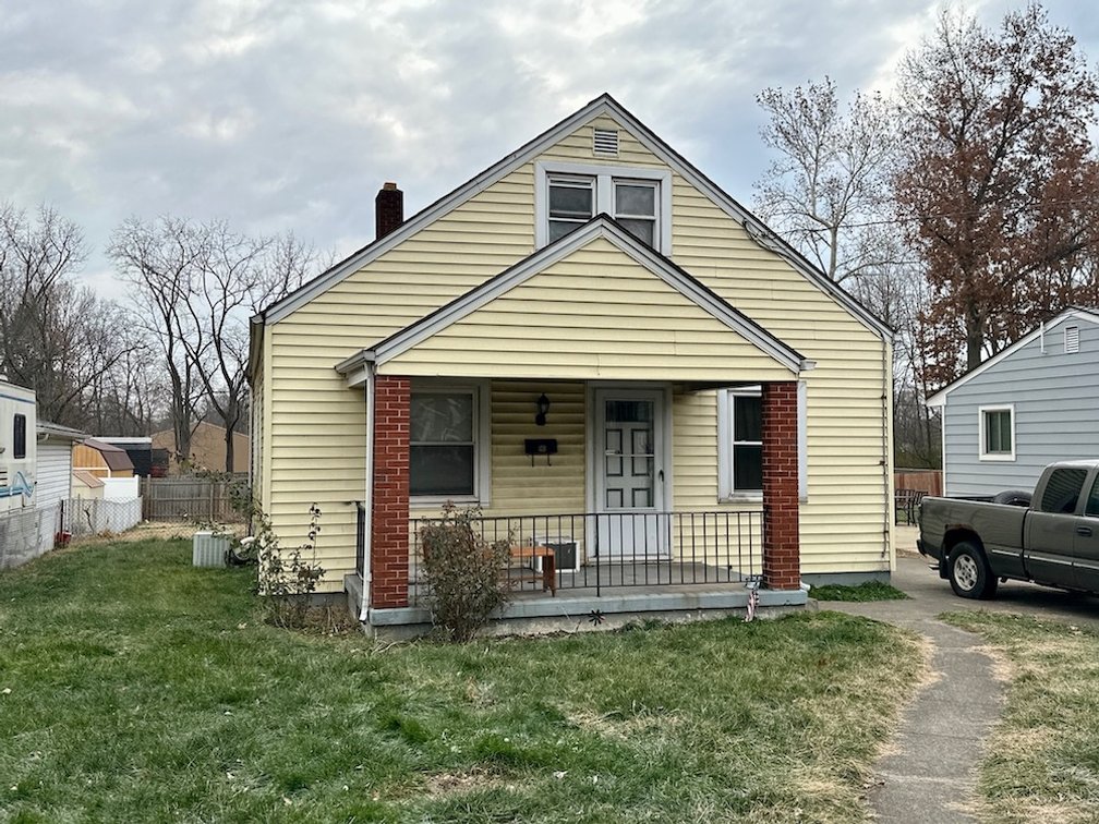 1913 Brentwood St., Middletown, OH. 45044