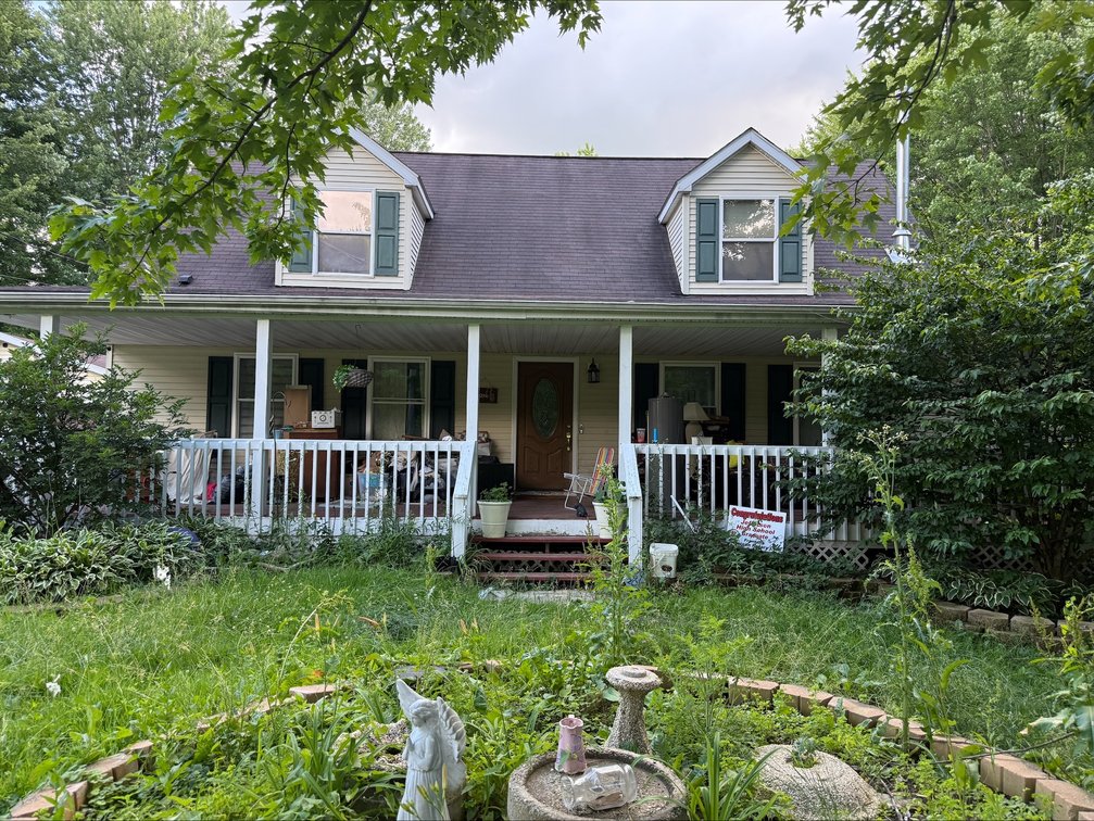 2720 Black Sea Rd., Jefferson, OH. 44047