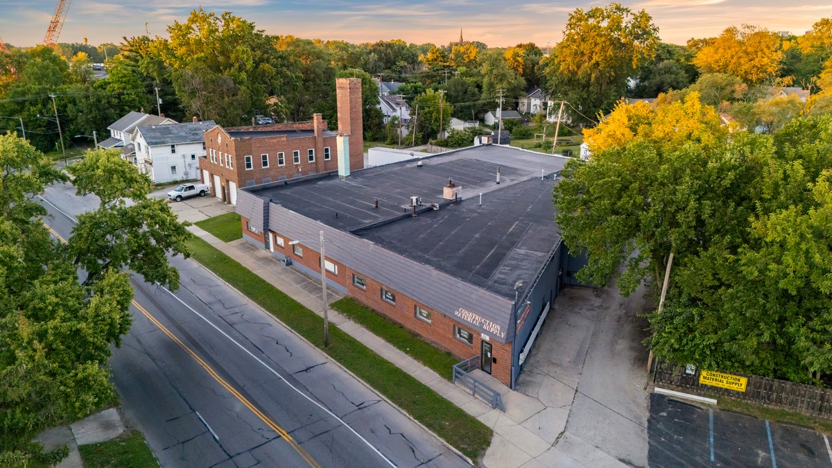 223 S. Fearing Blvd., Toledo, OH. 43609