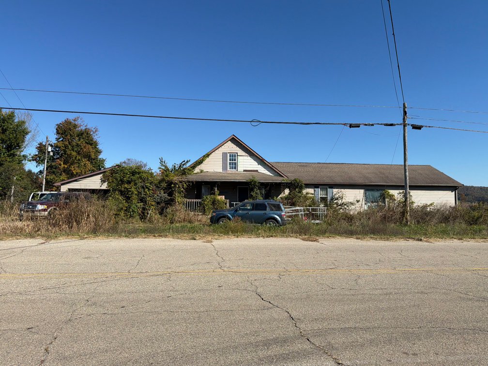 3725 Beaver Creek Rd., Waverly, OH. 45690