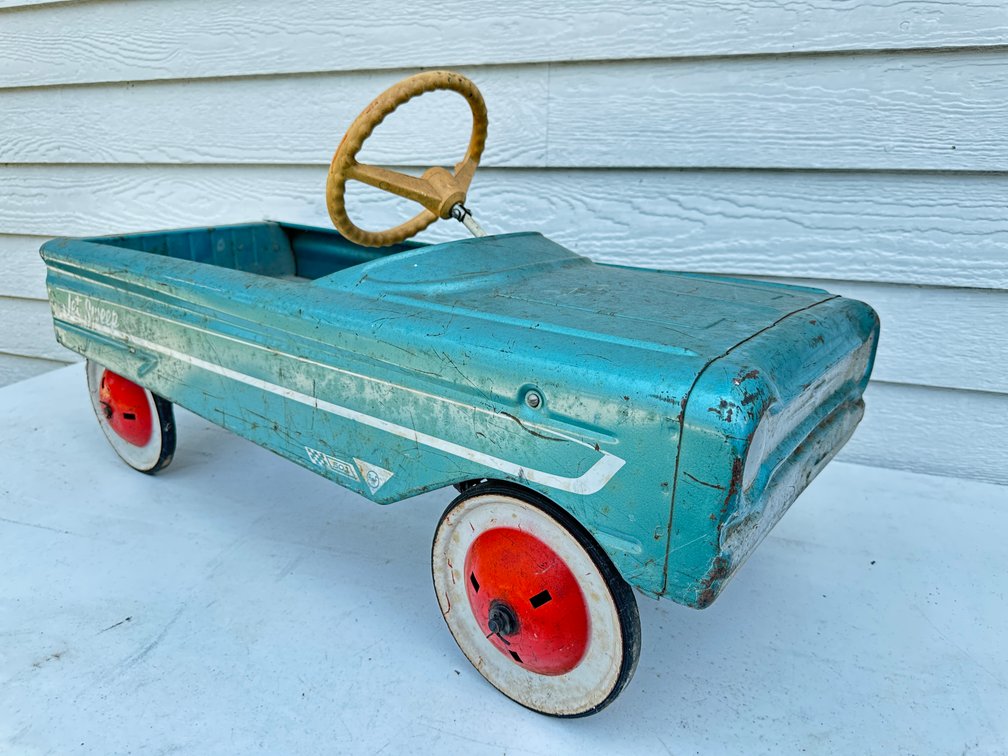 AMF Jet Sweep Pedal Car