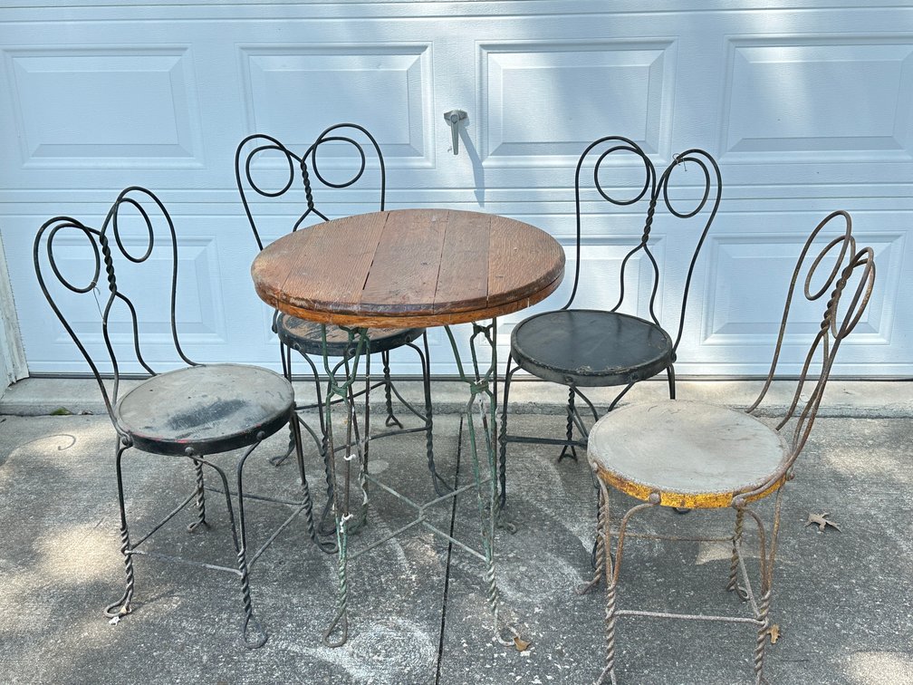 Wire Ice Cream Parlor Set