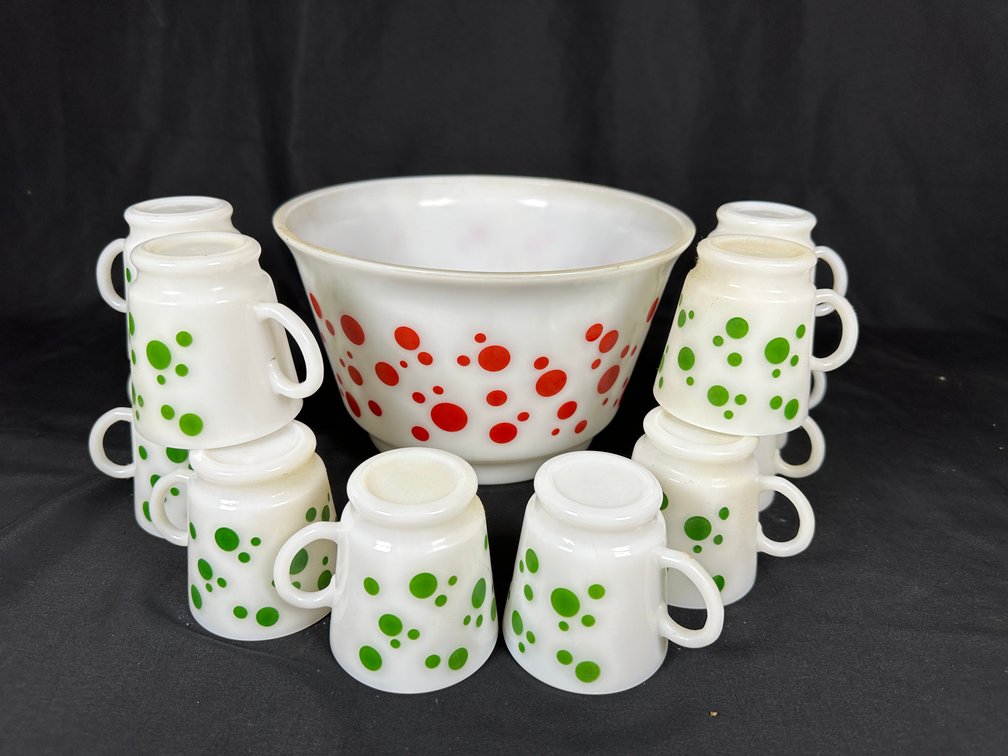 Milk Glass Bowl & Mugs (10)