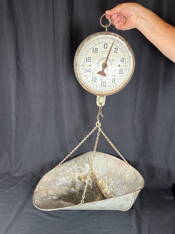 Vintage Penn Hanging Scale