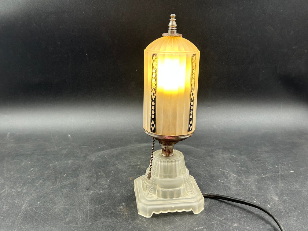 Art Deco "Skyscraper" or "Torpedo" Lamp