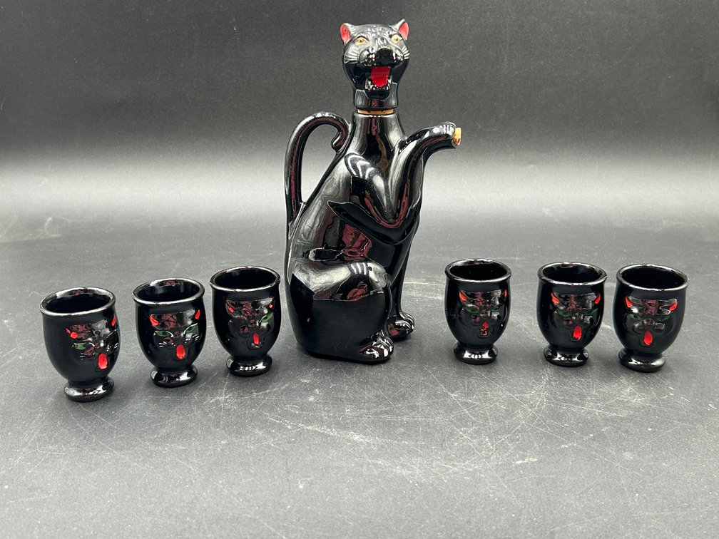 MCM Cat Decanter with Cat Face Cups