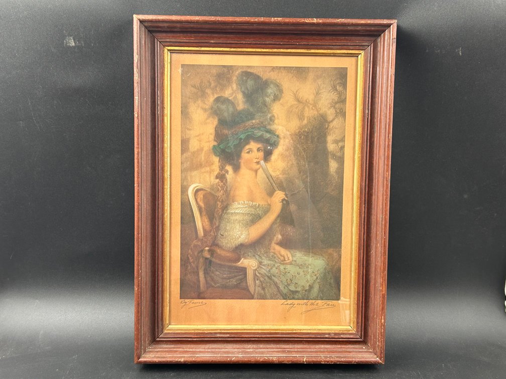 Lady with the Fan