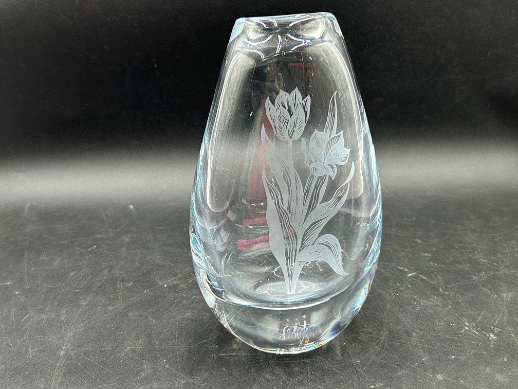 Etched Tulip Vase