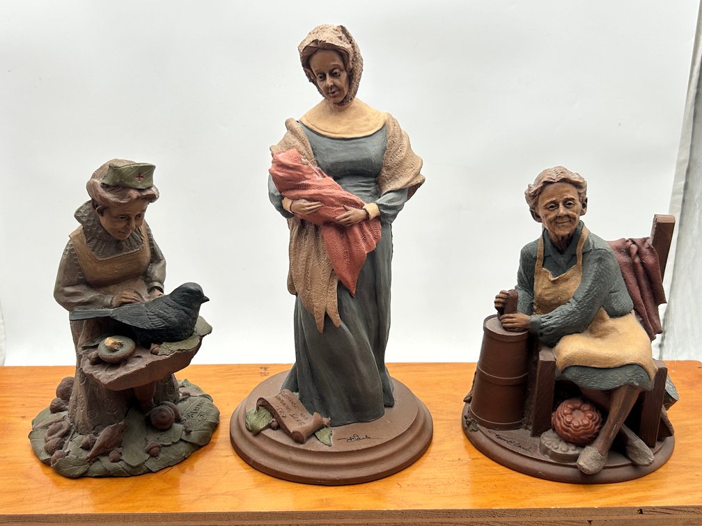 Tom Clark Women Figurines