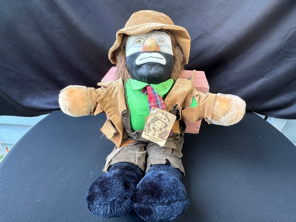 Flambro Emmett Kelly Jr. Collection Plush Clown Doll