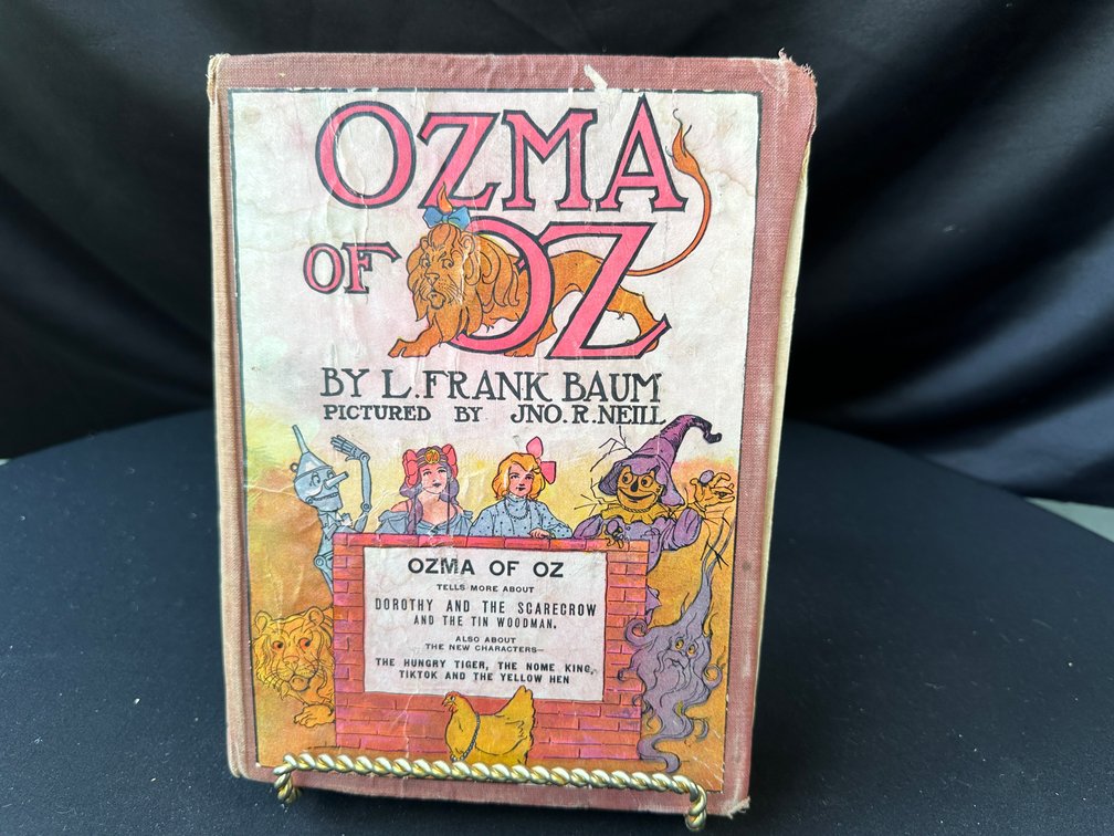 Reilly & Lee Ozma of Oz Hardcover Book by L. Frank Baum