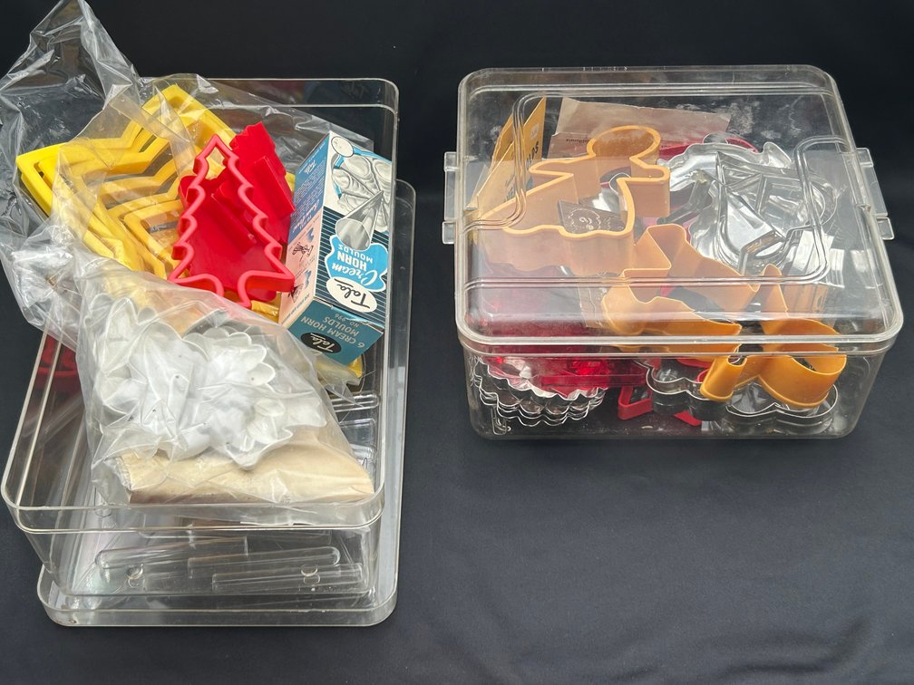 Cookie Cutters & Molds