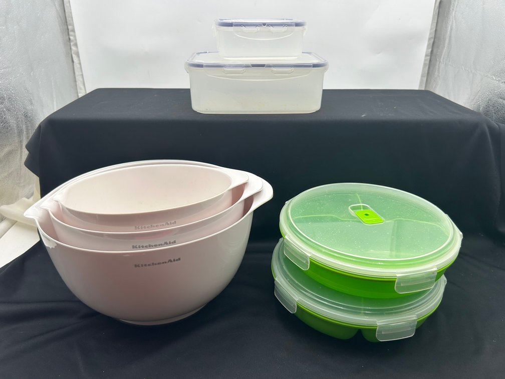 Kitchen Aid Nesting Bowls and Food Storage Containers