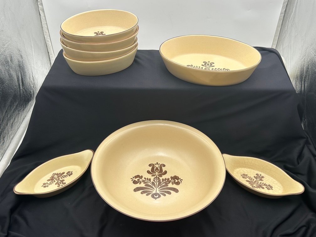 Pfaltzgraff Village Large Bowl & Baking Dishes
