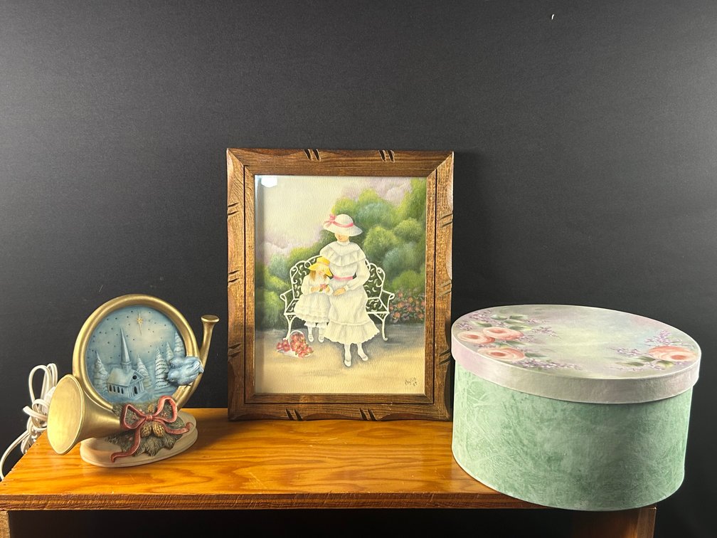 Nightlight, Hatbox, and Mother with Daughter Painting