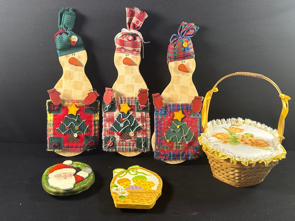 Basket with Painted Cover, Cookie Jar Lids, & Snowmen