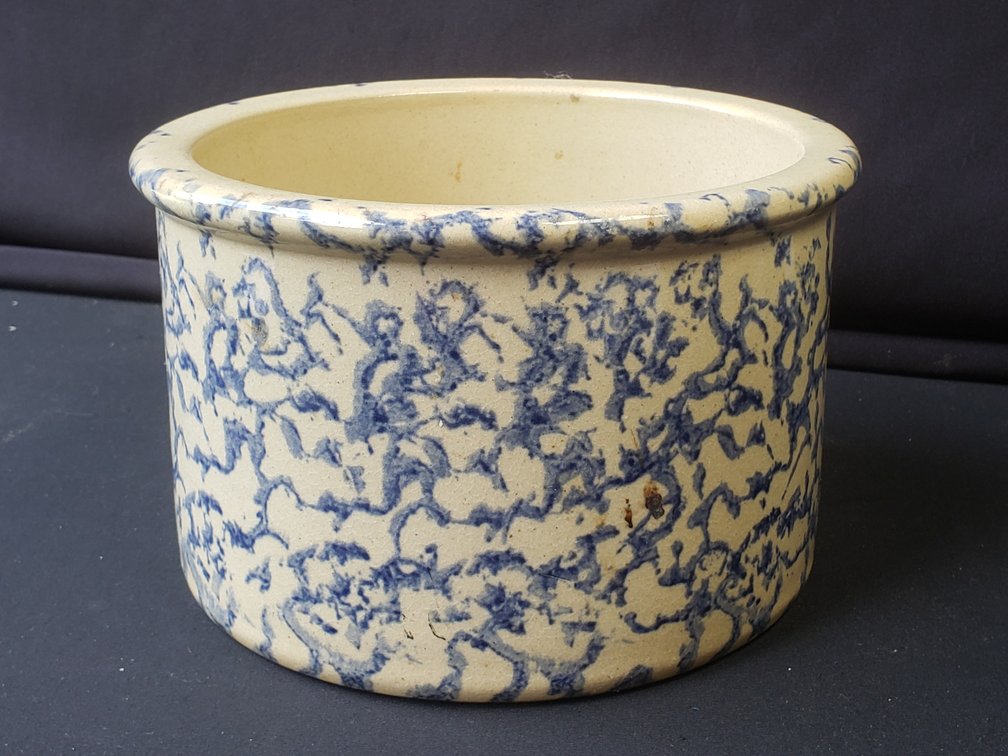 Blue and Cream Spongeware Stoneware 1 Qt Low Jar