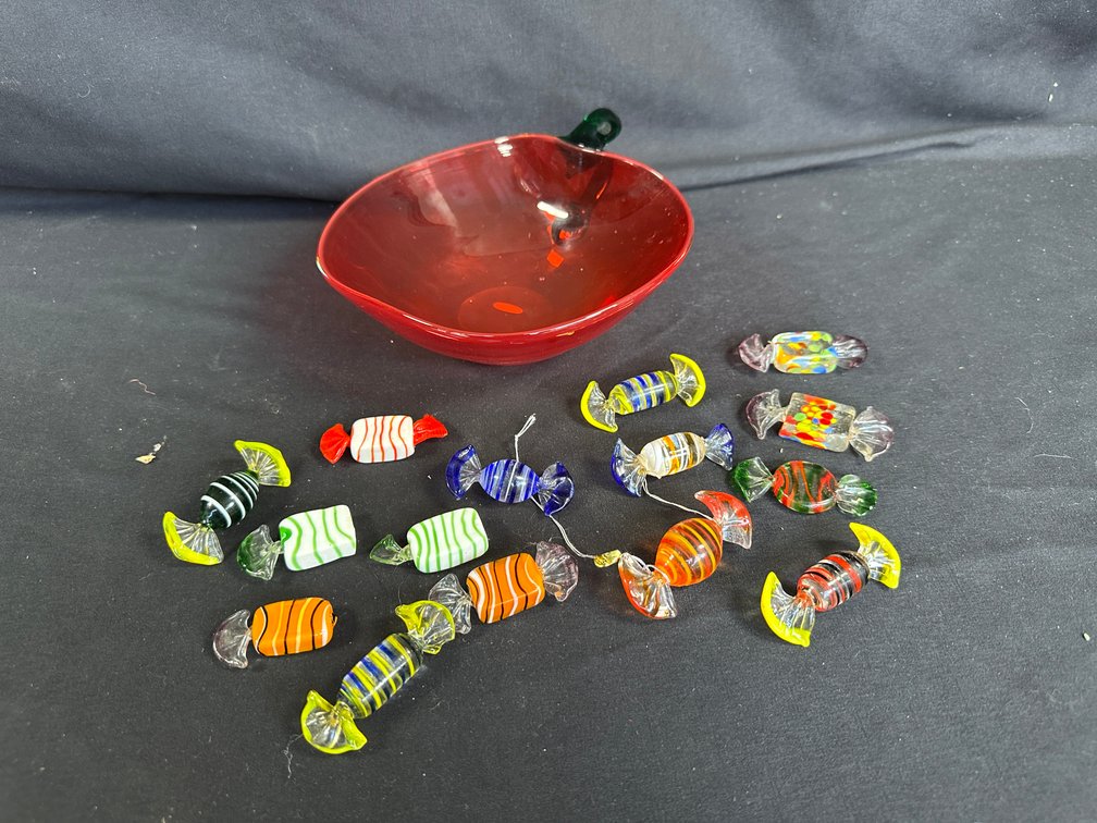 Red Glass Apple-Shaped Bowl with Glass Candies
