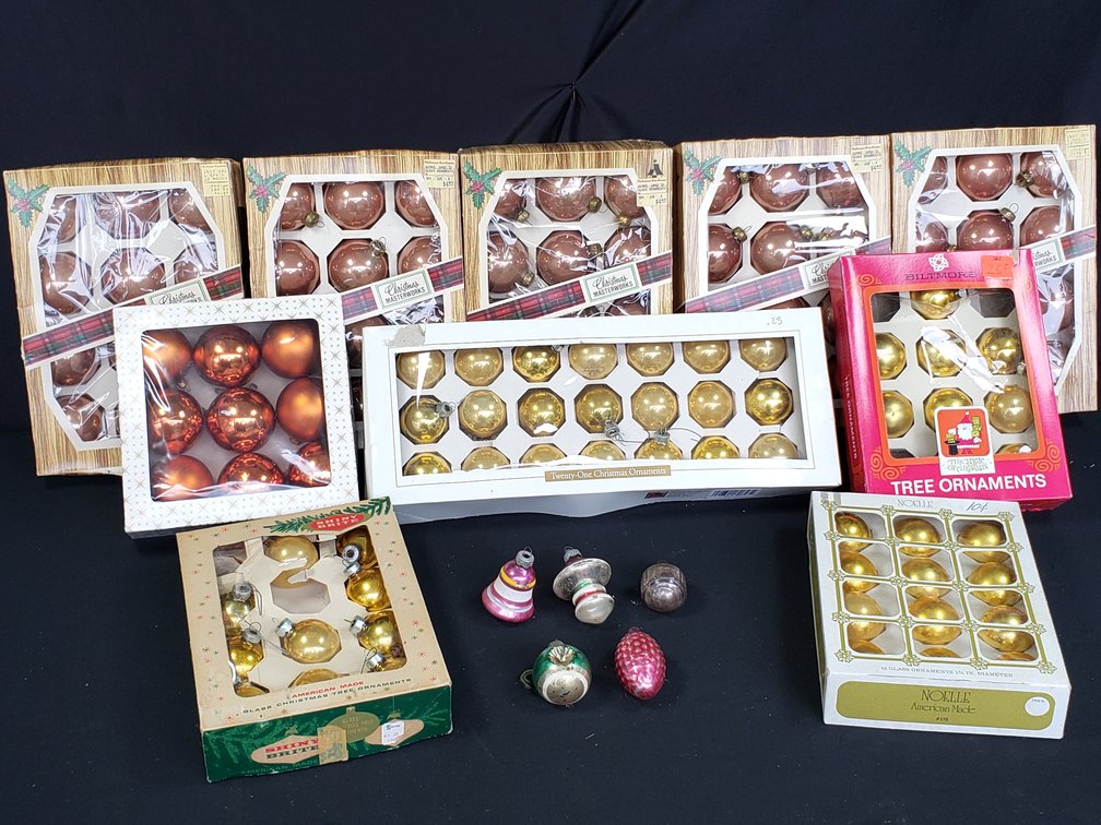 Boxed and Loose Glass Christmas Tree Ornaments
