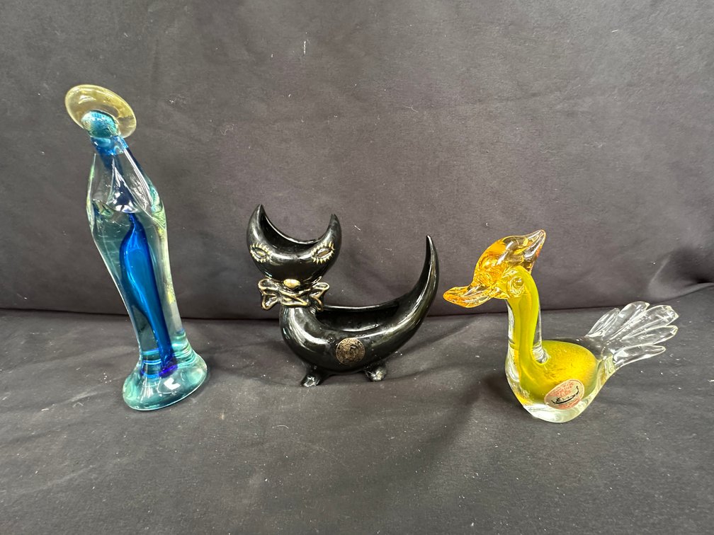 Art Glass Figurines and Ceramic Cat Planter