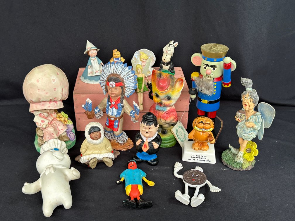 Novelty and Character Figurines with Wooden Crate