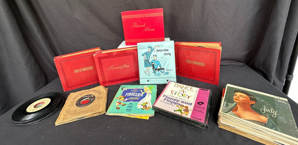 7-Inch Vinyl Records, Storage Albums, and Carrying Case