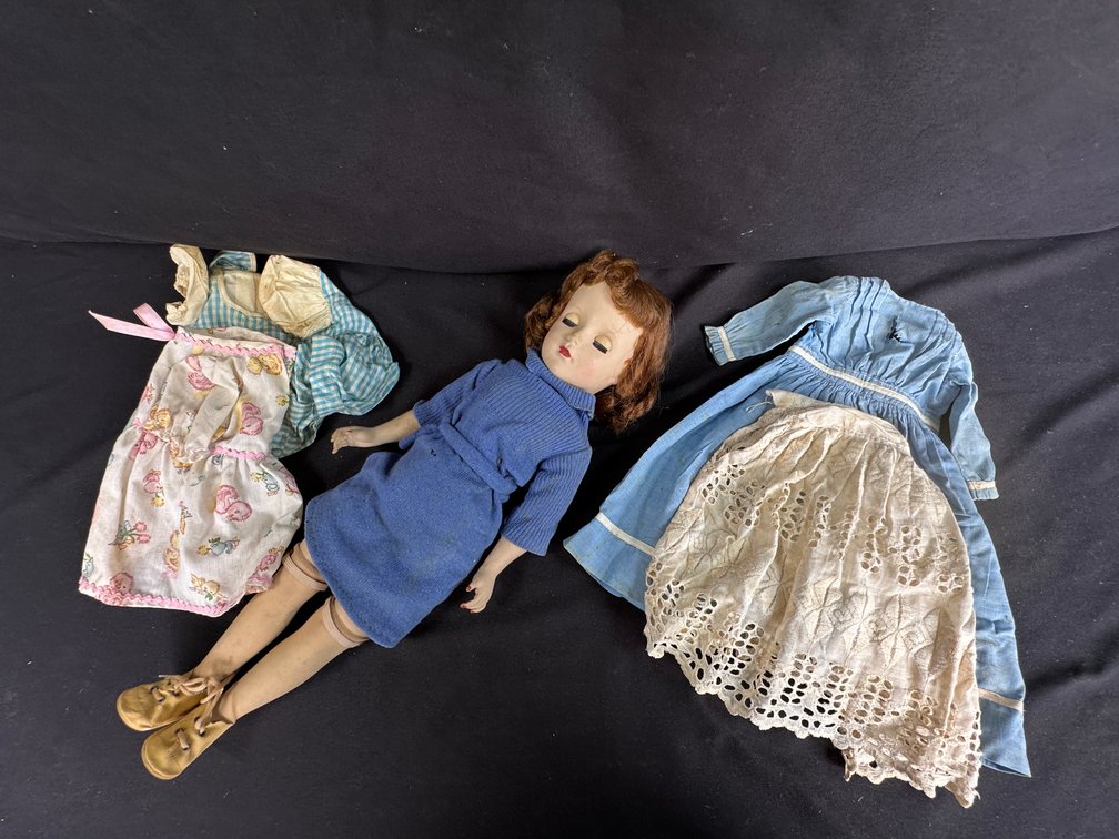 Doll with Auburn Hair and Four Additional Dresses