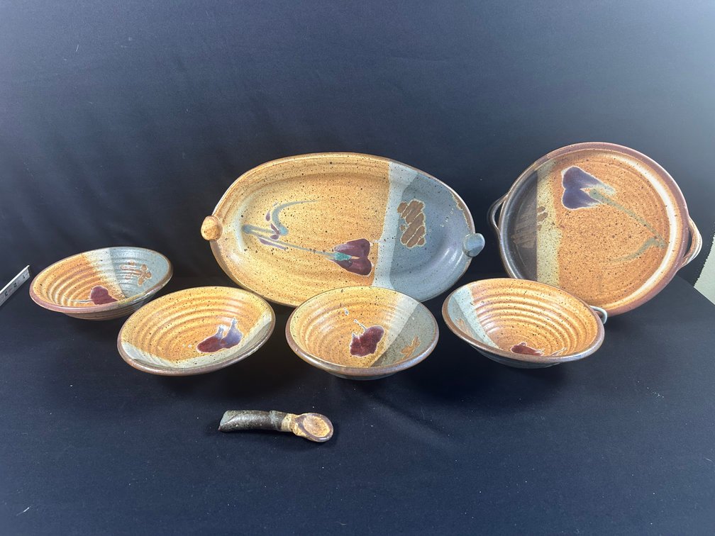 Pottery Bowls & Serving Dishes