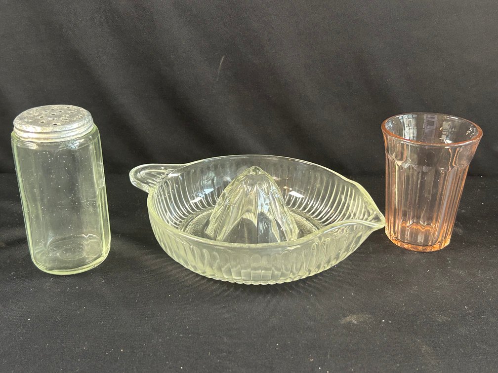 Vntage Shaker, Juicer, & Glass