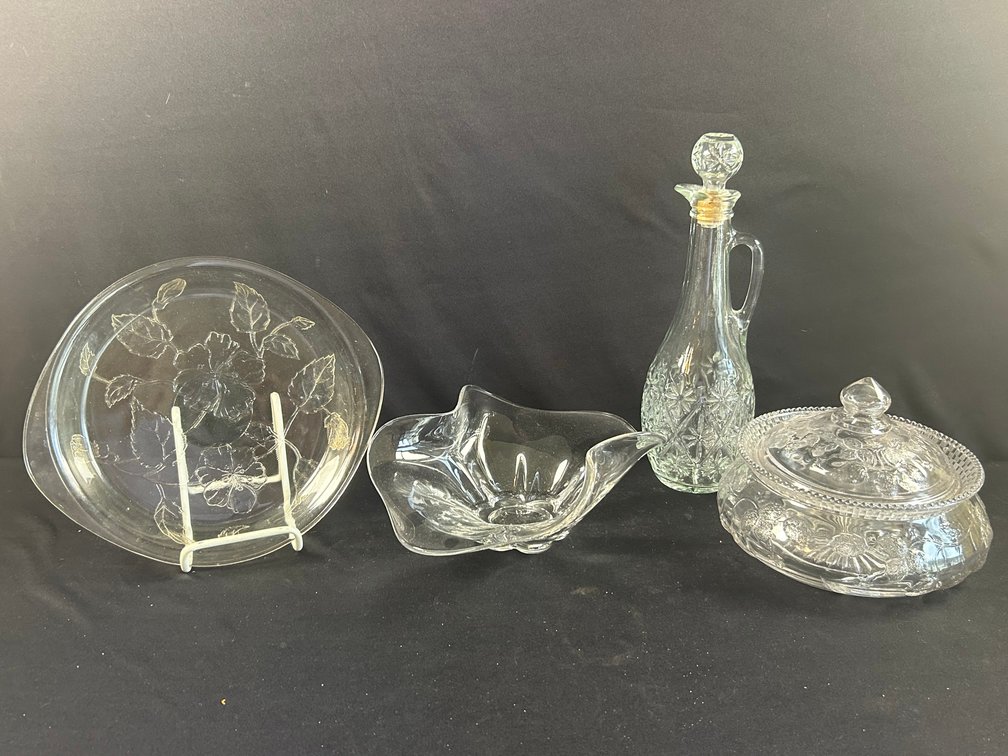Lidded Bowl, Pie Plate, Decanter, & Ruffled Edge Bowl