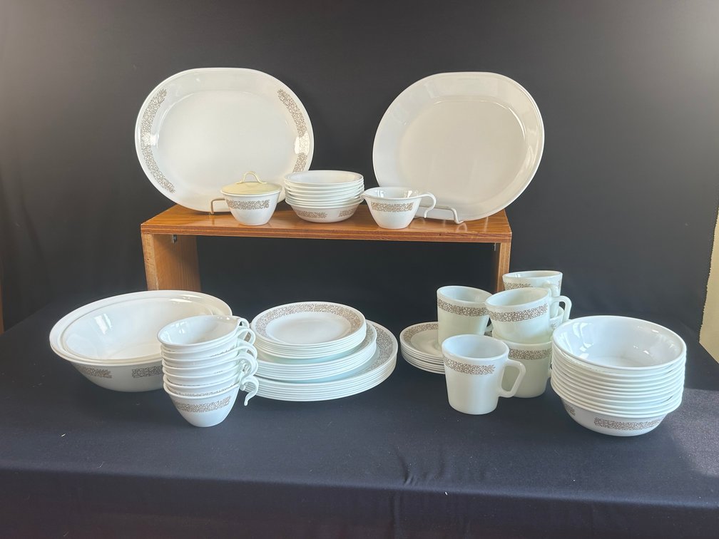 Corelle Woodland Brown Dish Set