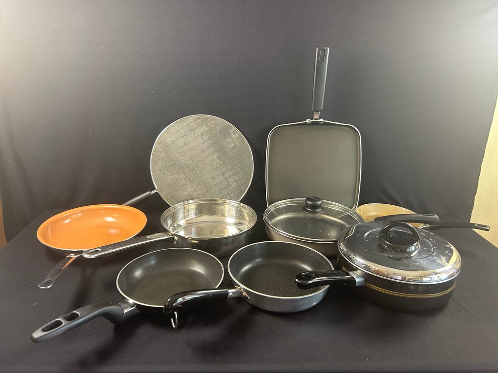 Assorted Pots & Pans