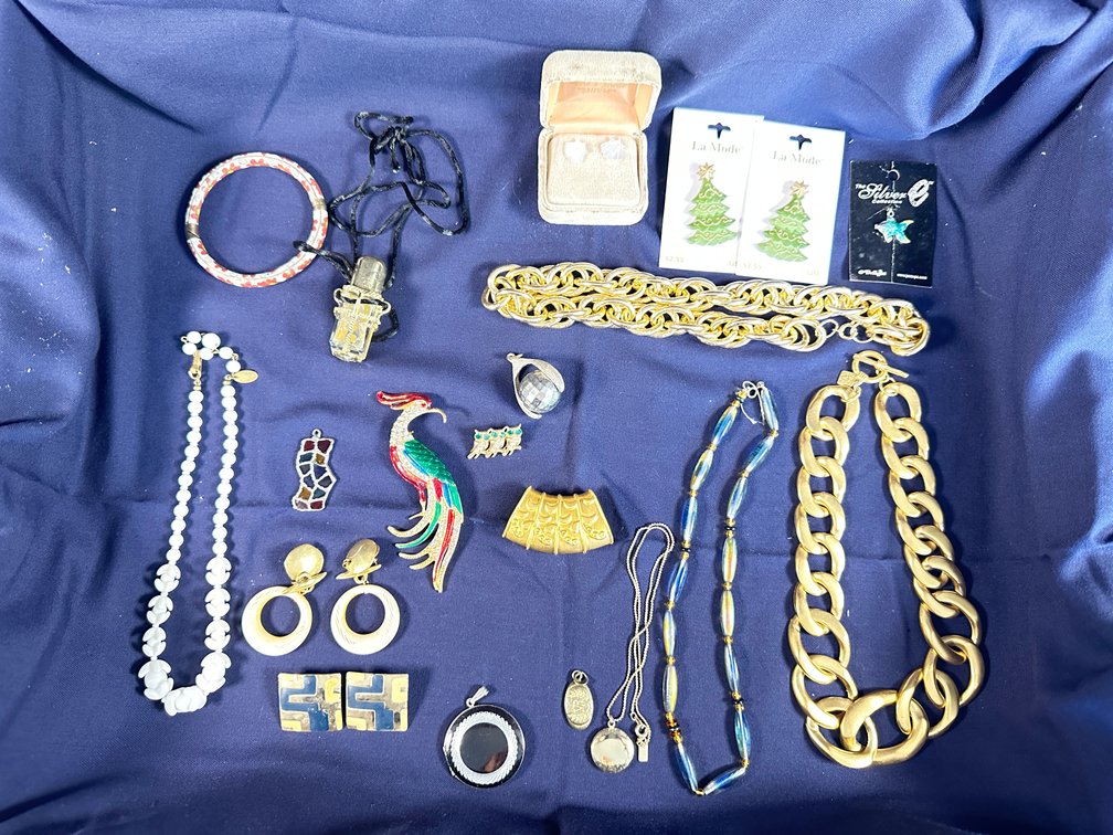 Costume Jewelry Necklaces, Brooches, Earrings, and More